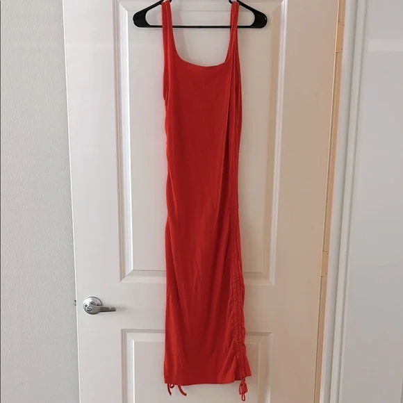 Orange Ribbed Ruched Dress - Picture 1 of 3